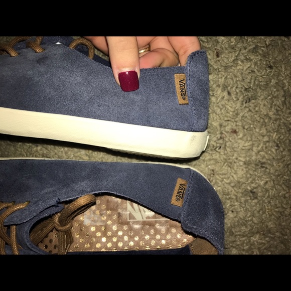 Vans - Picture 7 of 7